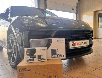 Апгрейд автозвука Porsche Macan плюс шумоизоляция дверей